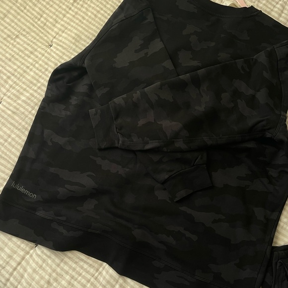 Lululemon perfectly oversized sweatshirt - Picture 6 of 10